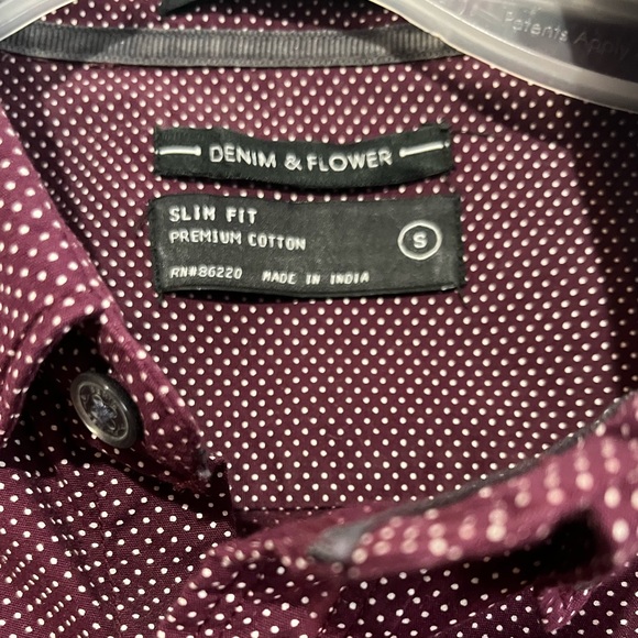 ⭐️ 2 for 1 ⭐️ Denim & Flower Pock-A-Dot Shirt - Picture 3 of 3